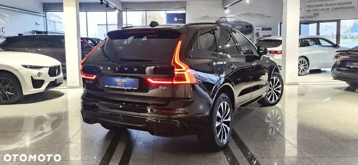 Volvo Xc60 2023 photo 3