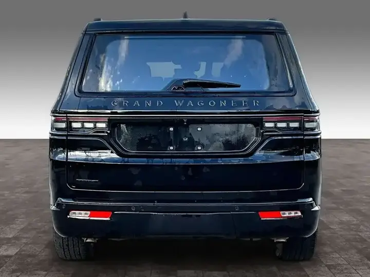 Jeep Grand Wagoneer 2022 photo 4
