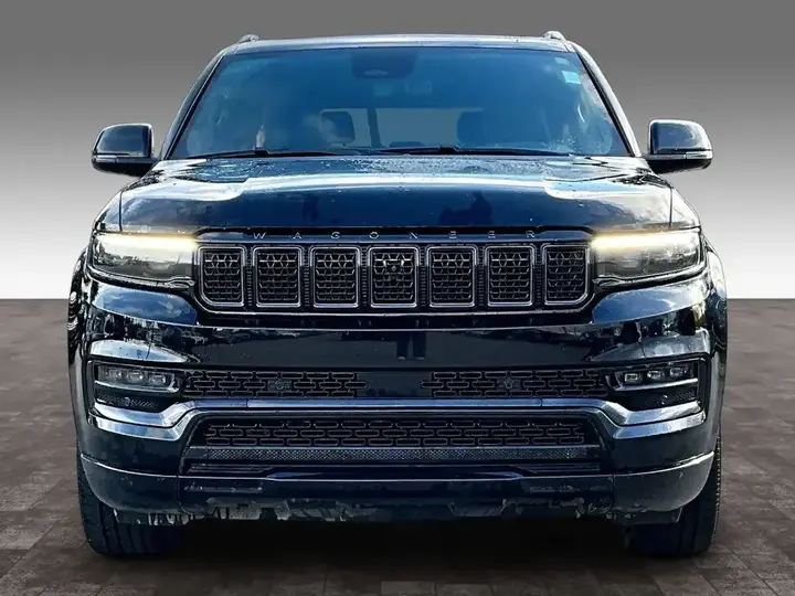Jeep Grand Wagoneer 2022 photo 3