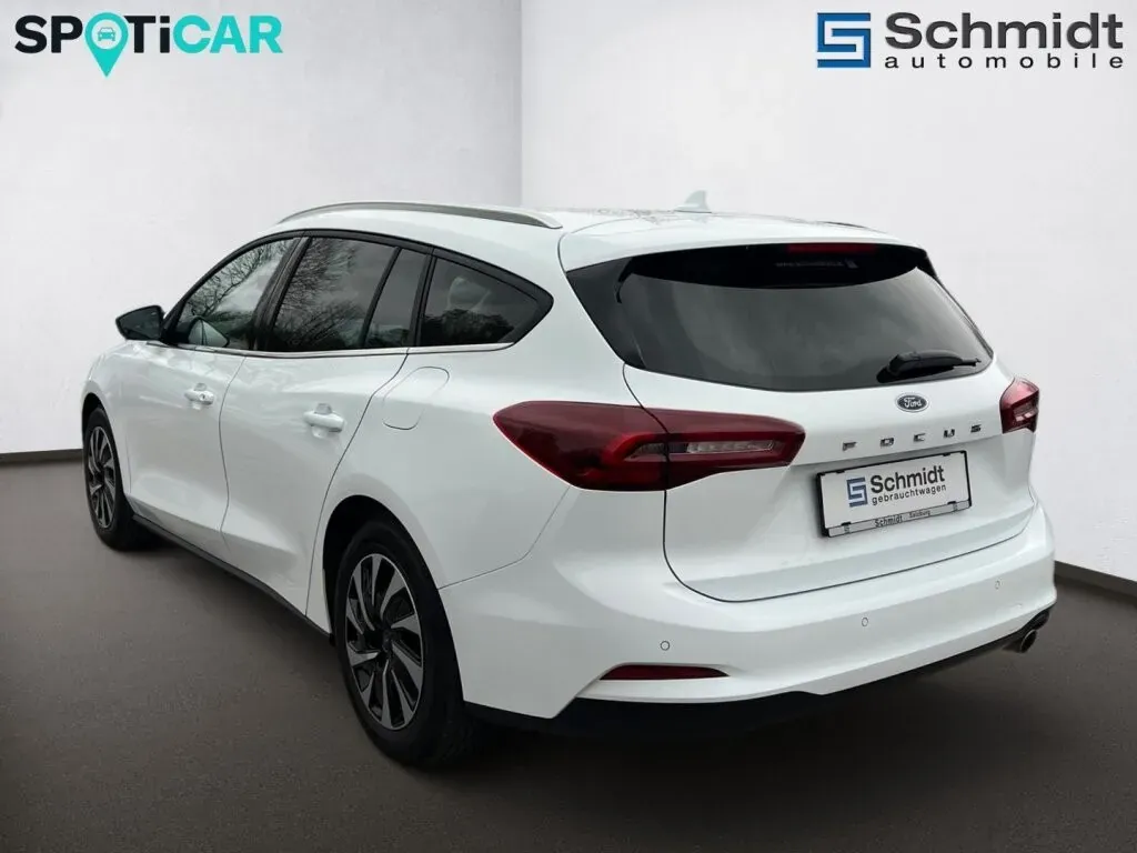 Ford Focus 2025 photo 3