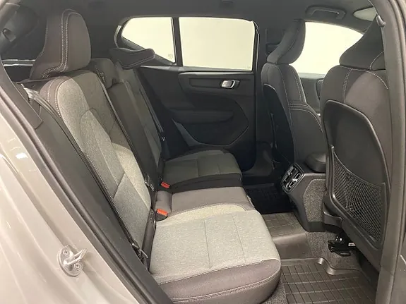 Volvo Xc40 2025 photo 4