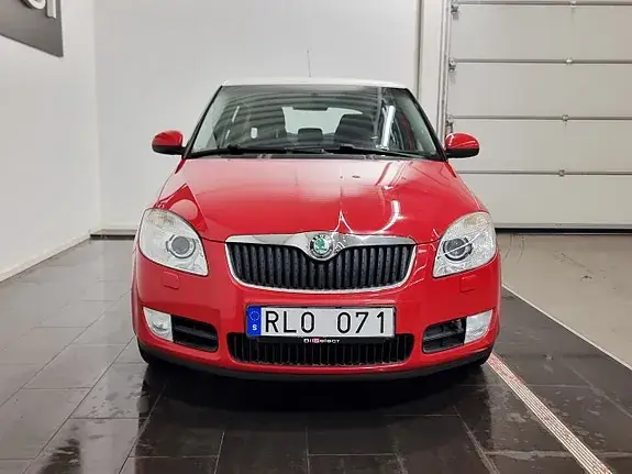 Skoda Fabia 2008 photo 3