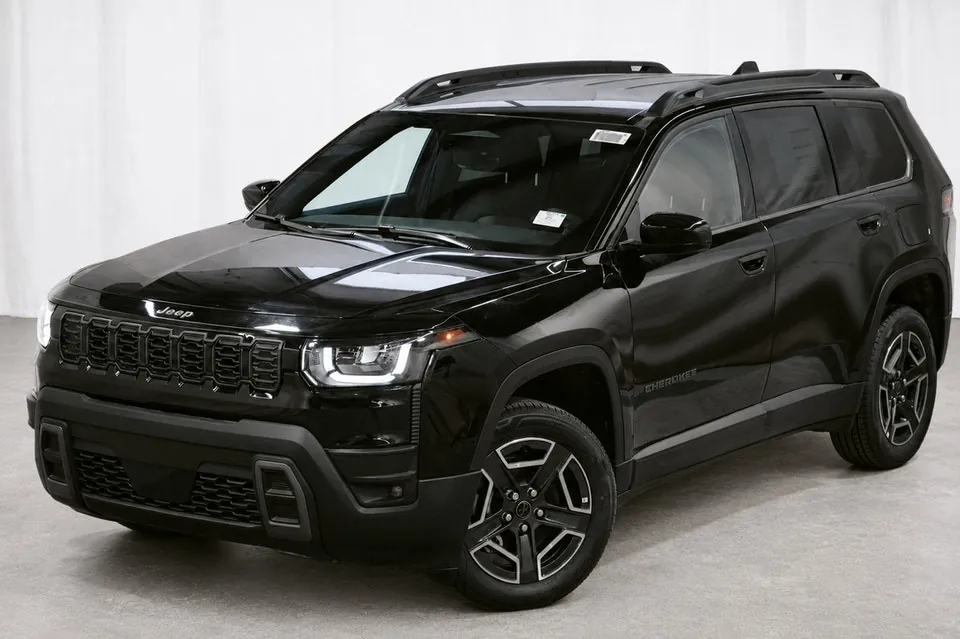 Jeep Cherokee 2026 photo 3