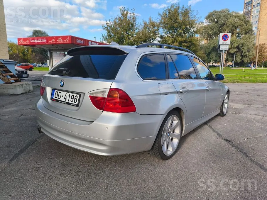 BMW 325 2007 photo 4