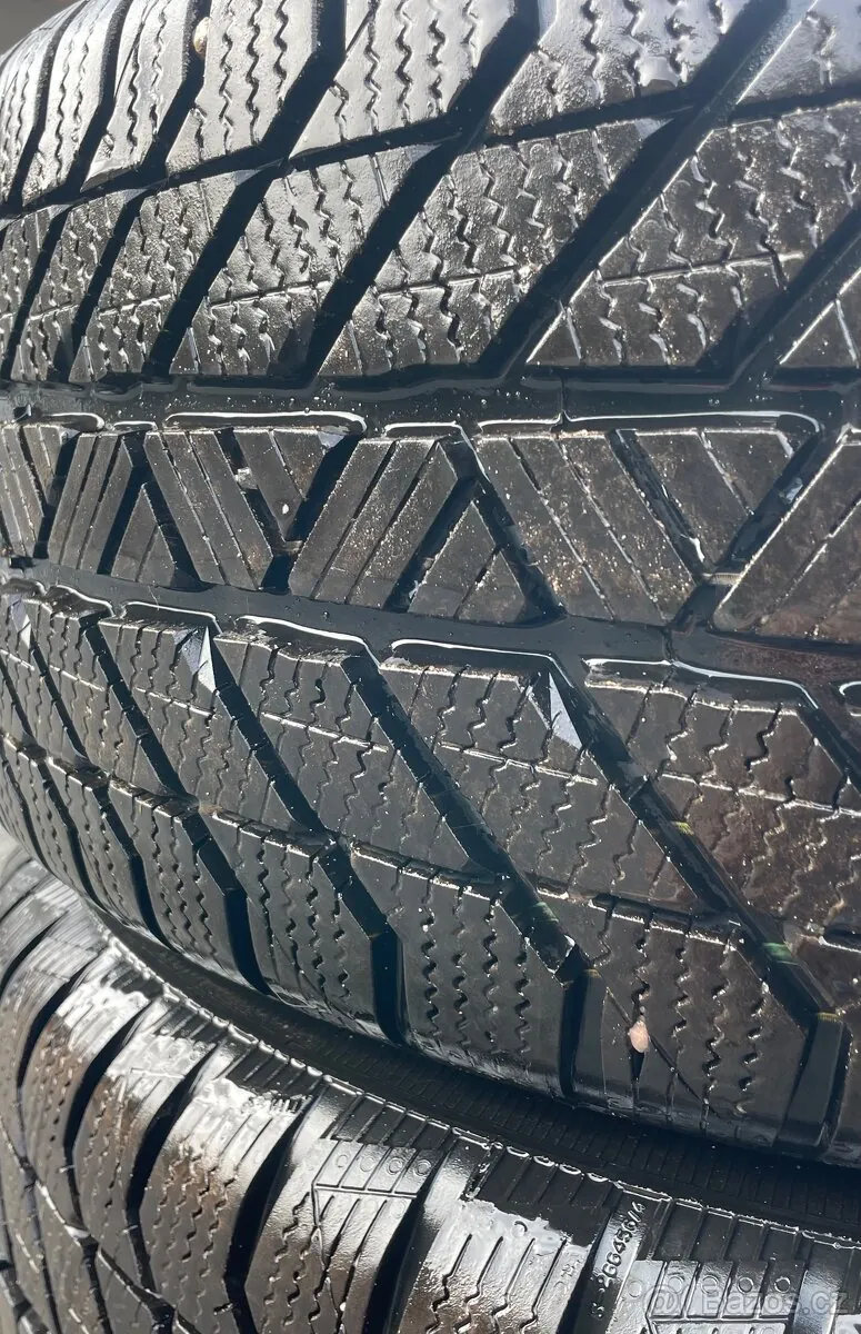Volkswagen Transporter photo 4
