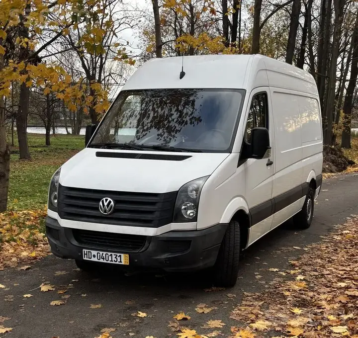 Volkswagen Crafter 2011 photo 2
