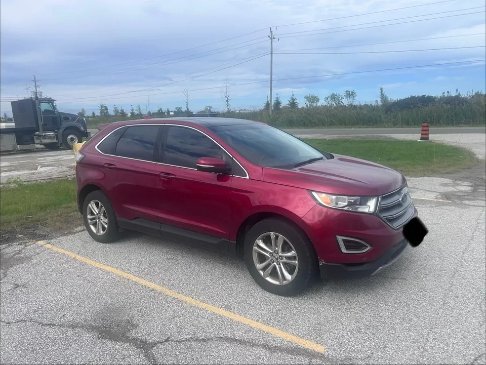 Ford Edge 2016 photo 2