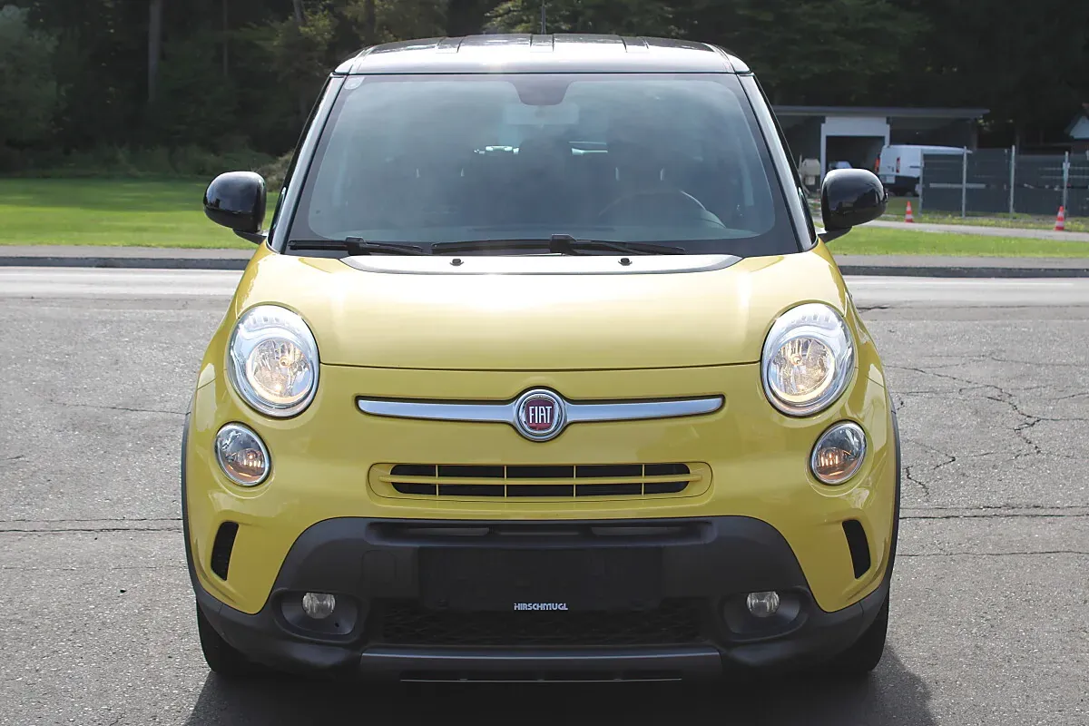 Fiat 500L 2014 photo 2