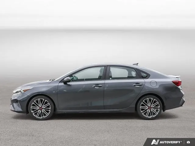 Kia Forte 2022 photo 2
