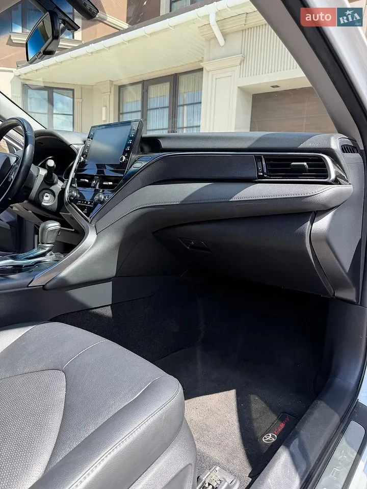 Toyota Camry 2024 photo 4