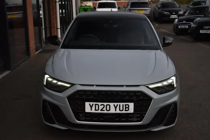 Audi A1 2020 photo 3