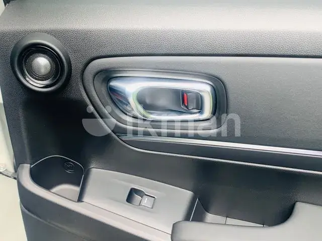Honda Vezel 2025 photo 5