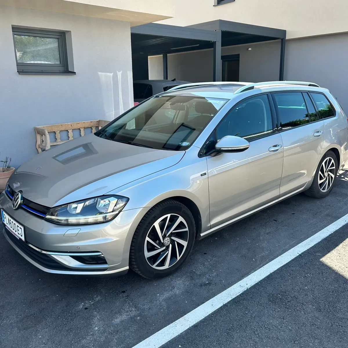 Volkswagen Golf 2019 photo 3