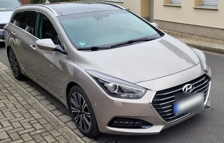 Hyundai I40