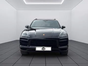 Porsche Cayenne 2022 photo 2