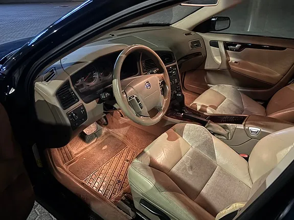 Volvo V70 2006 photo 5