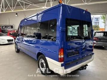 Ford Transit 2004 photo 2