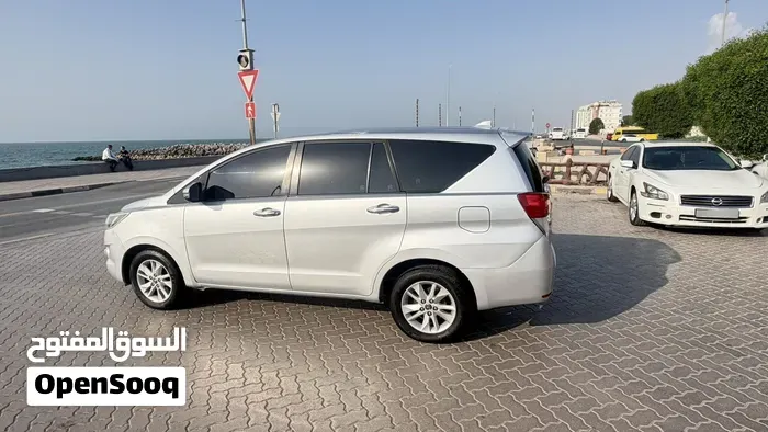 Toyota Innova 2019 photo 4