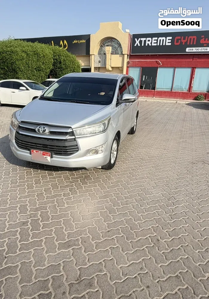 Toyota Innova 2019 photo 2