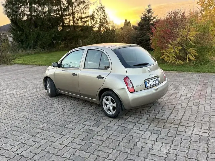 Nissan Micra 2003 photo 4
