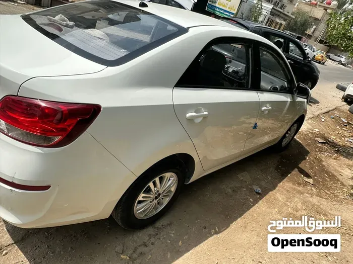 Kia Pegas 2024 photo 4