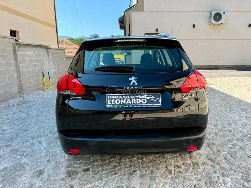 Peugeot 2008 2014 photo 5