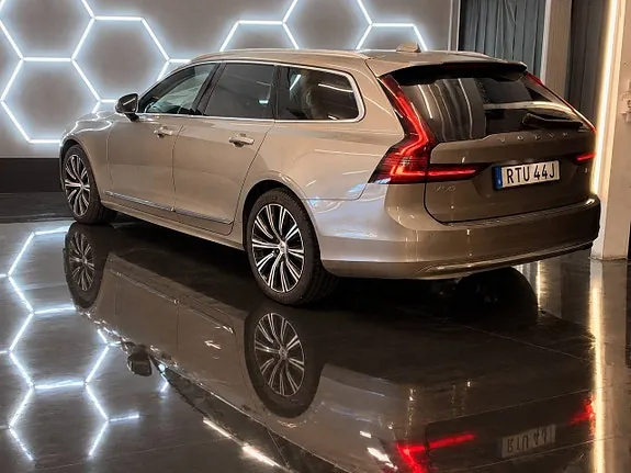 Volvo V90 2021 photo 4