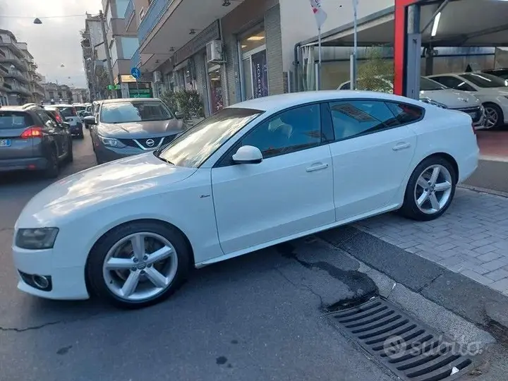 Audi A5 2011 photo 4
