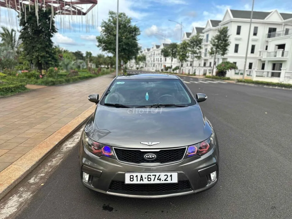 Kia Cerato Koup 2010 photo 3