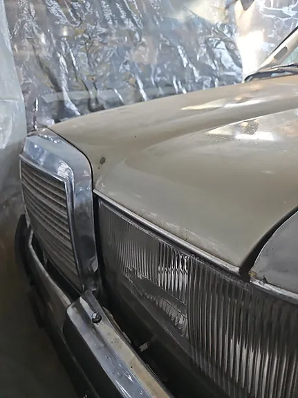Mercedes-Benz 280 Se 1977 photo 2