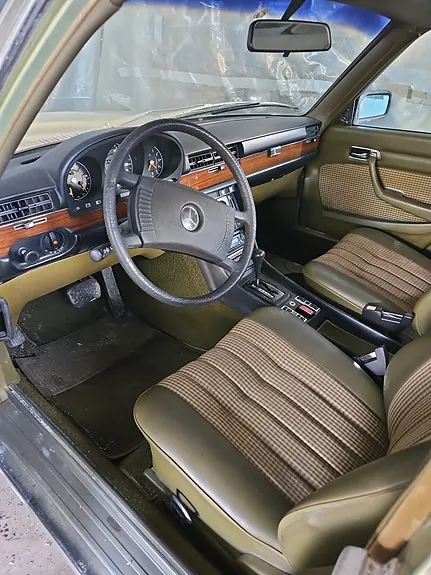 Mercedes-Benz 280 Se 1977 photo 5