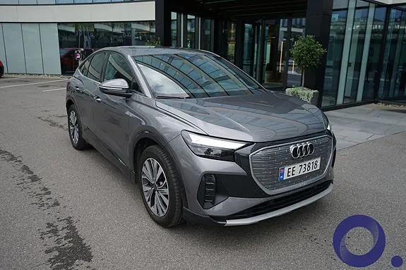 Audi Q4 E-Tron 2023 photo 3