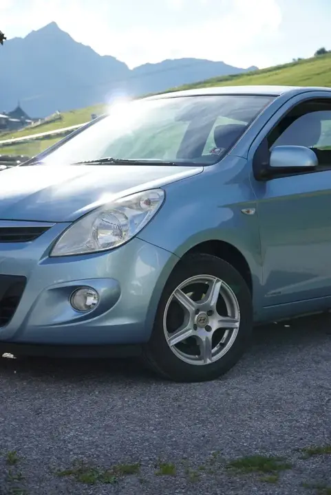 Hyundai I20 2009 photo 2