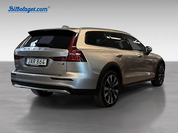 Volvo V60 Cross Country 2024 photo 4
