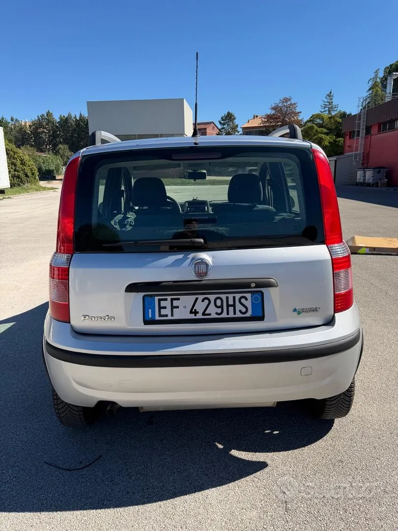 Fiat Panda 2010 photo 2