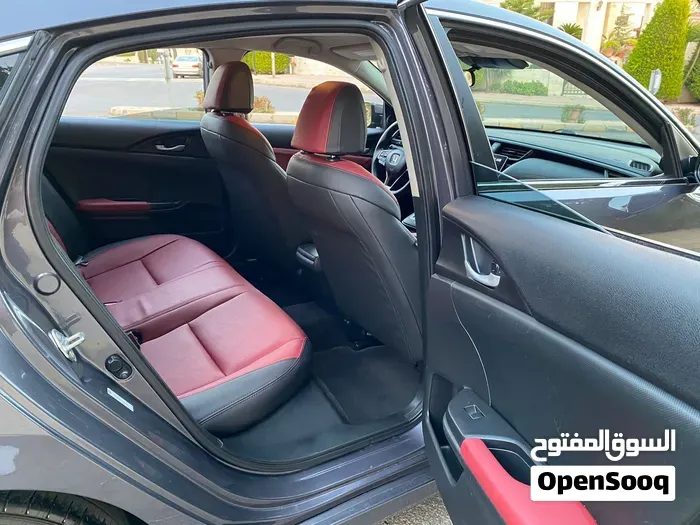 Honda Insight 2019 photo 2