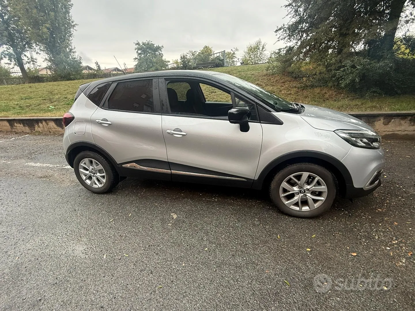 Renault Captur 2019 photo 2