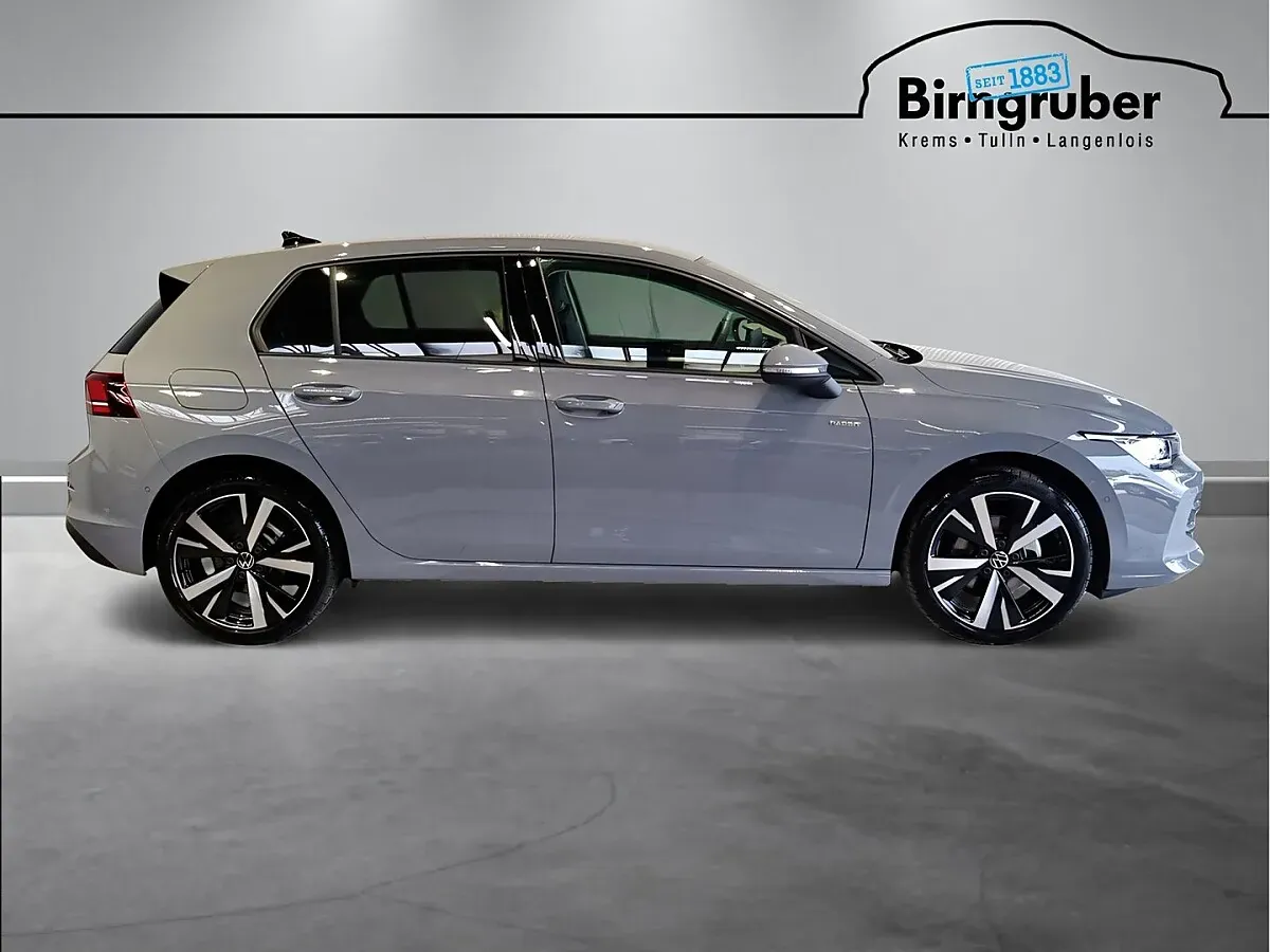 Volkswagen Golf 2026 photo 3