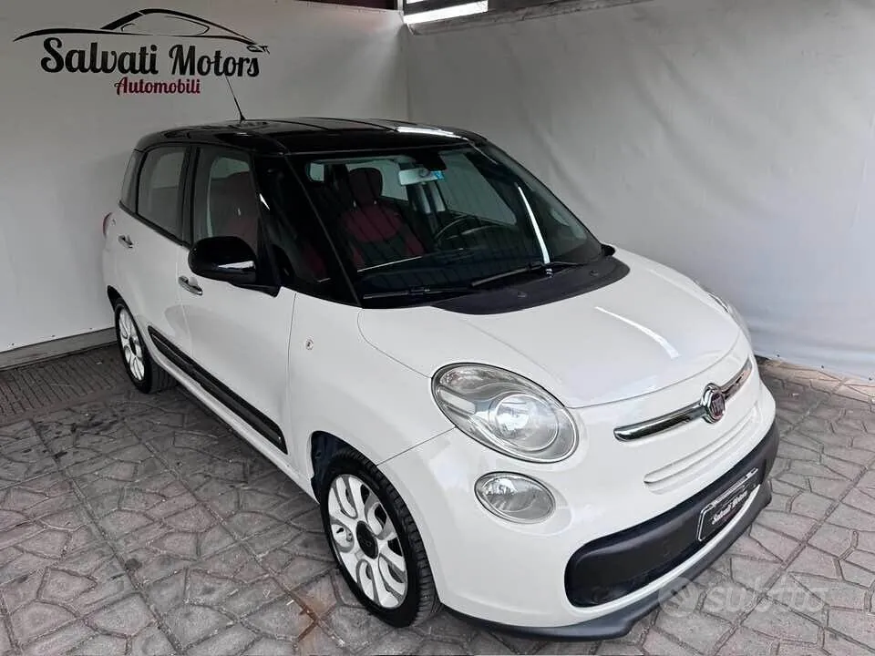 Fiat 500L 2013 photo 2