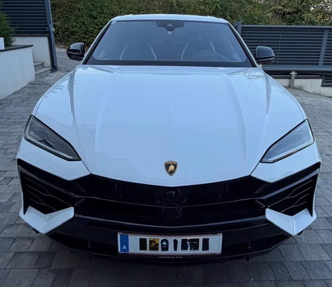 Lamborghini Urus 2025 photo 2