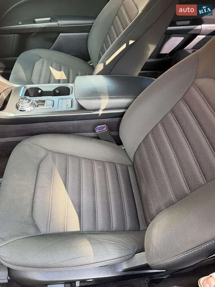 Ford Fusion 2018 photo 3