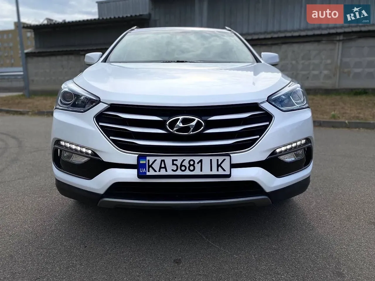 Hyundai Santa Fe 2016 photo 2