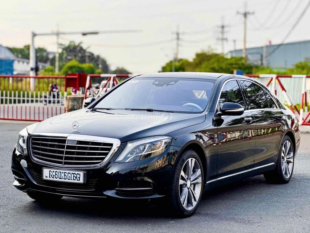 Mercedes-Benz S-Class 2015 photo 4