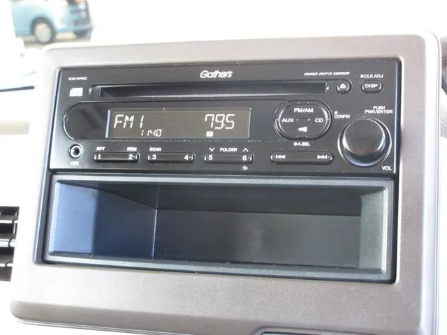 Honda N-Box 2022 photo 5