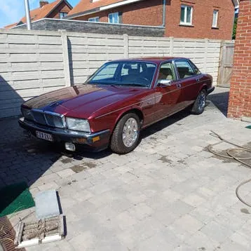 Daimler Xj40