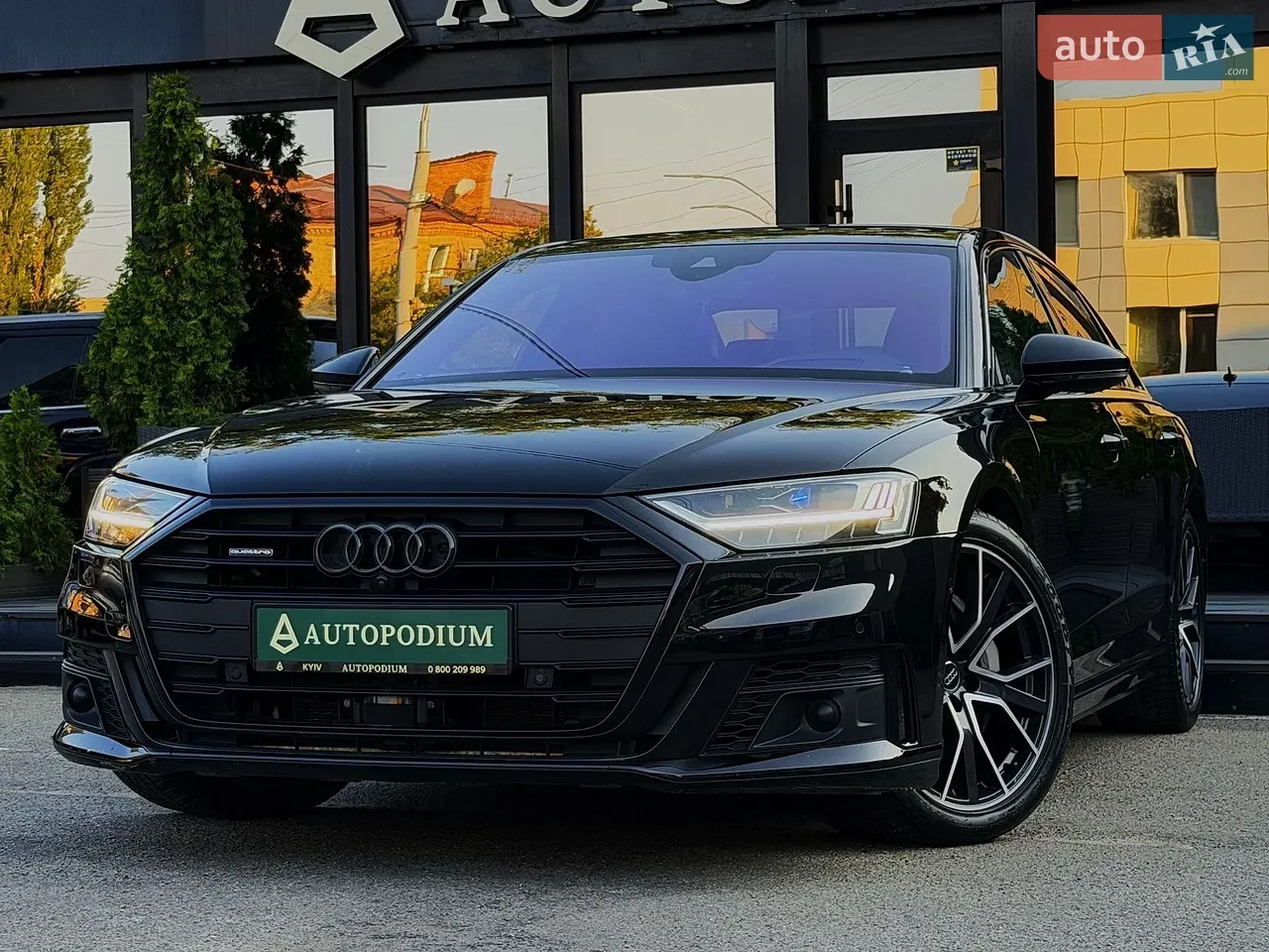 Audi A8 2019 photo 5