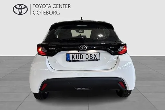 Toyota Yaris 2025 photo 5