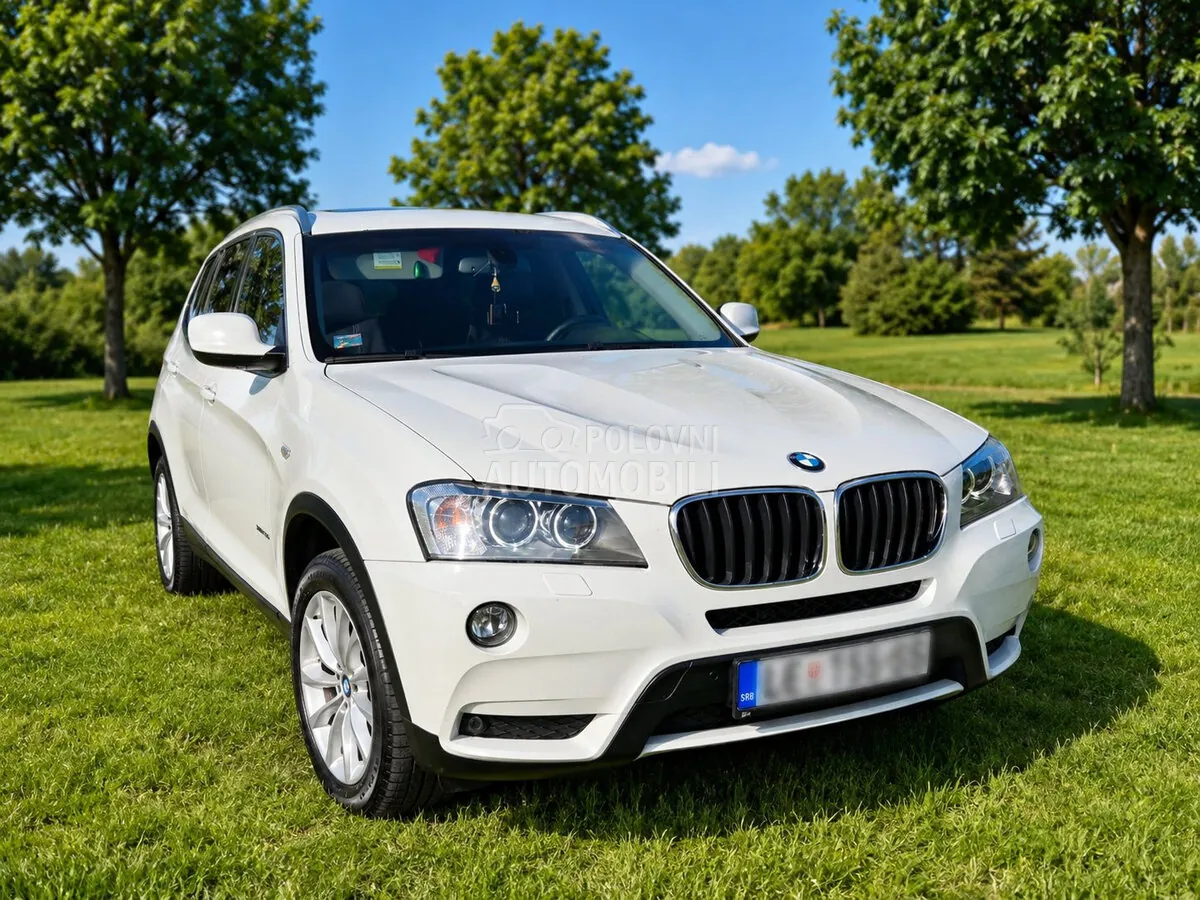 BMW X3 2012 photo 2