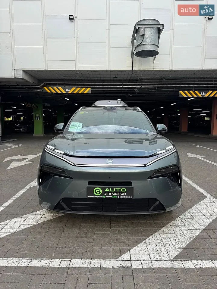 BYD Tang L 2025 photo 5