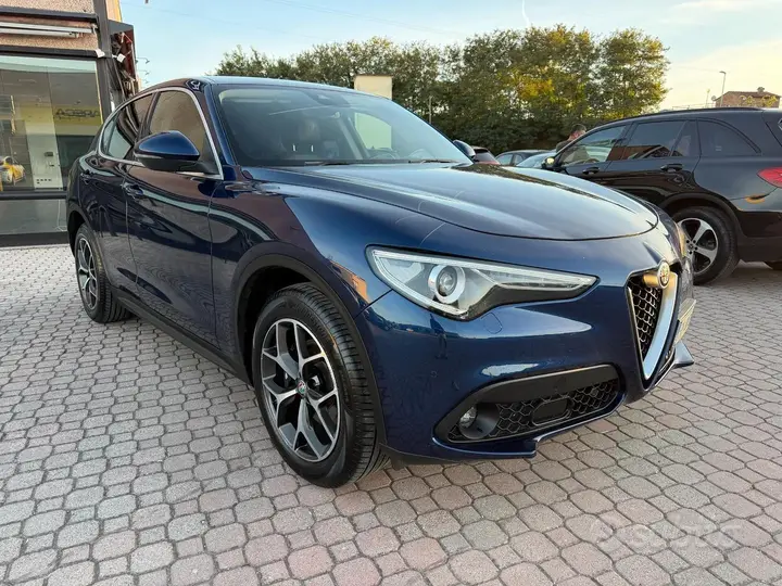 Alfa Romeo Stelvio 2018 photo 3